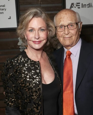 Norman Lear with his wife.